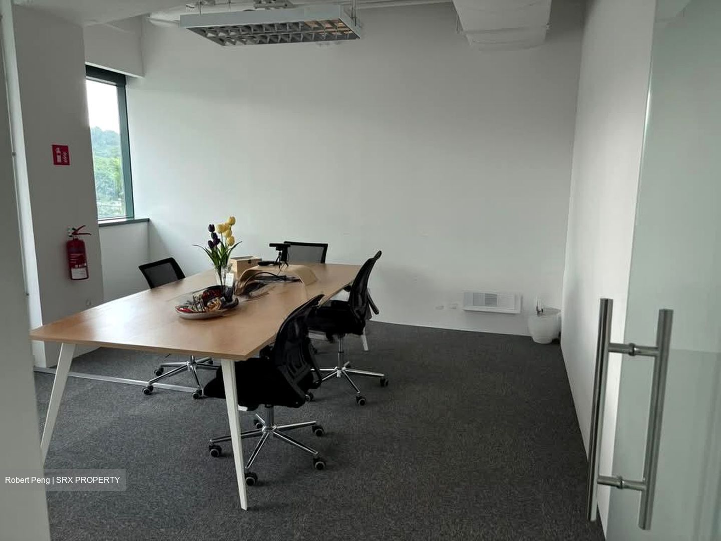 Alexandra Road (D5), Office #592436151